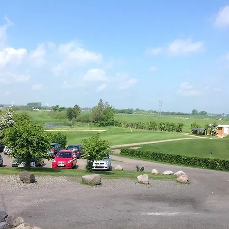 بيت ضيافة Midtgolf Bed And Kitchen Holbæk